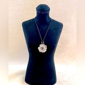 BRIGHTON Rosalie, silk cord flower necklace